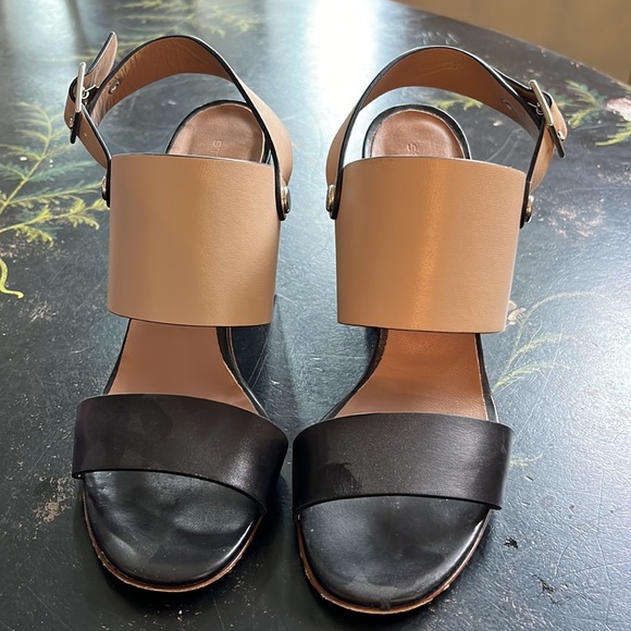 Beautiful Stenesse heels - Picture 3 of 3